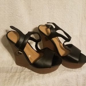 Black  and Tan wedge sandle